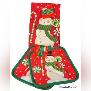 3~Pcs Holiday Snowman 1~Pc Kitchen Towel Set - 1~Towel & 2~Potholders